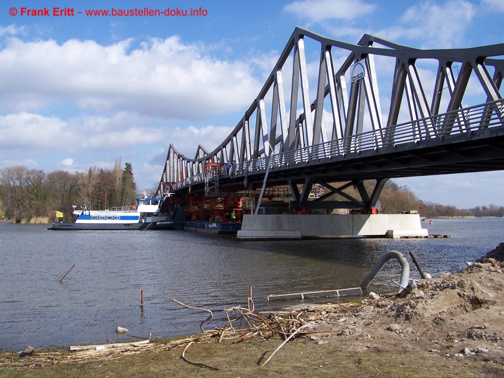 Brandenburg - Seegartenbrücke an der Havel